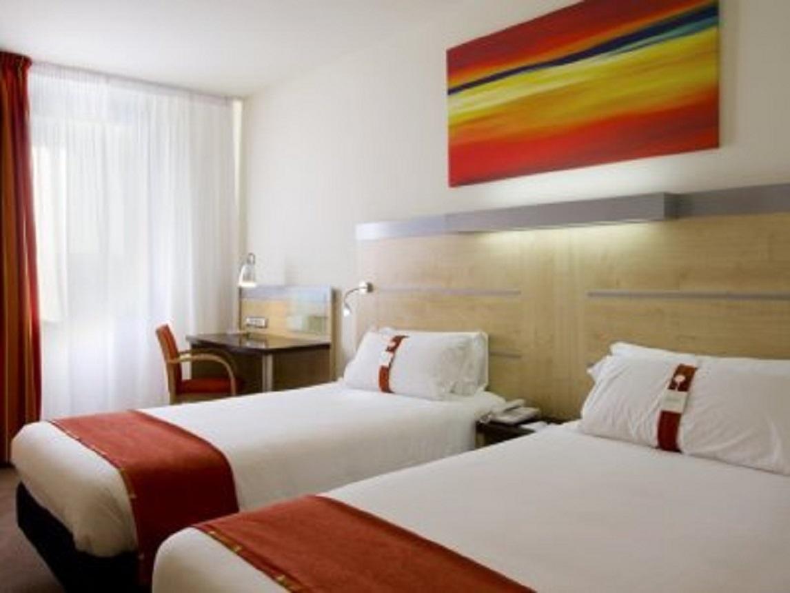 Holiday Inn Express Barcelona City 22@, An Ihg Hotel Экстерьер фото